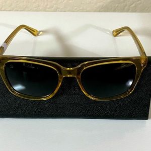 (035) NWT PRIVÉ REVAUX The Dean Sunglasses in Color: Honey